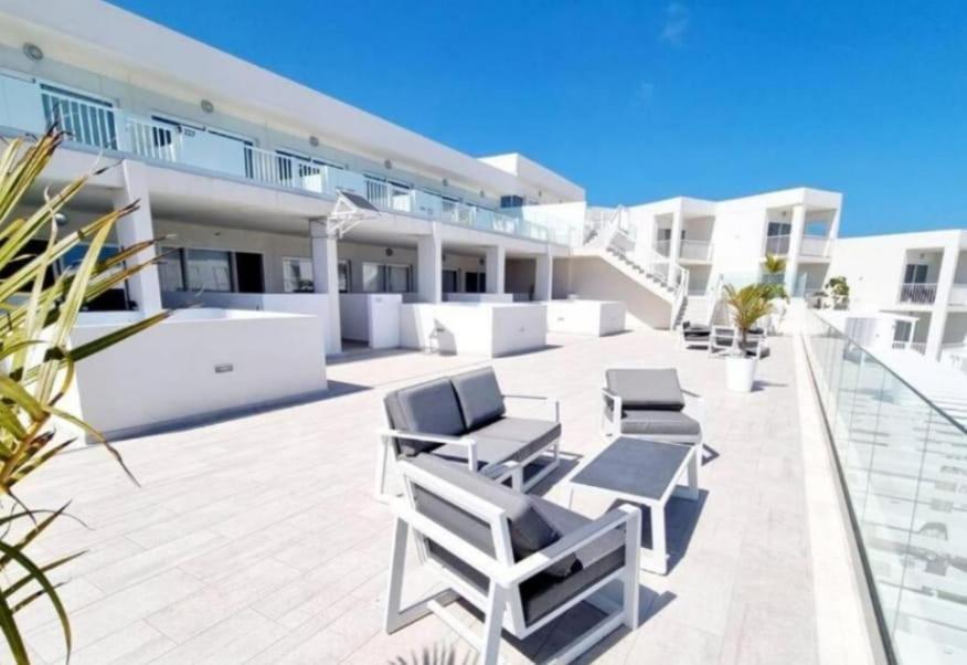 Casa Delfin Apartment Costa Teguise Bagian luar foto